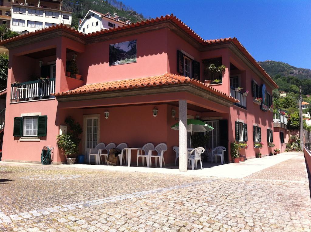 Residencial Ribeiro Hotel Geres Exterior foto