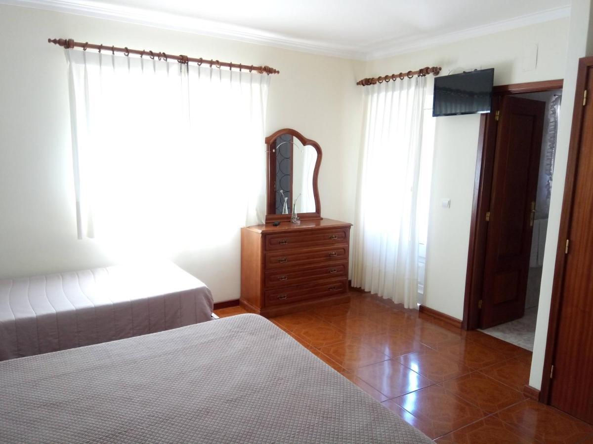 Residencial Ribeiro Hotel Geres Exterior foto